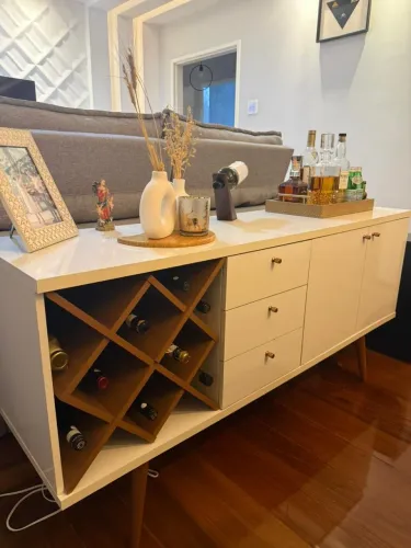 Buffet aparador branco com madeira