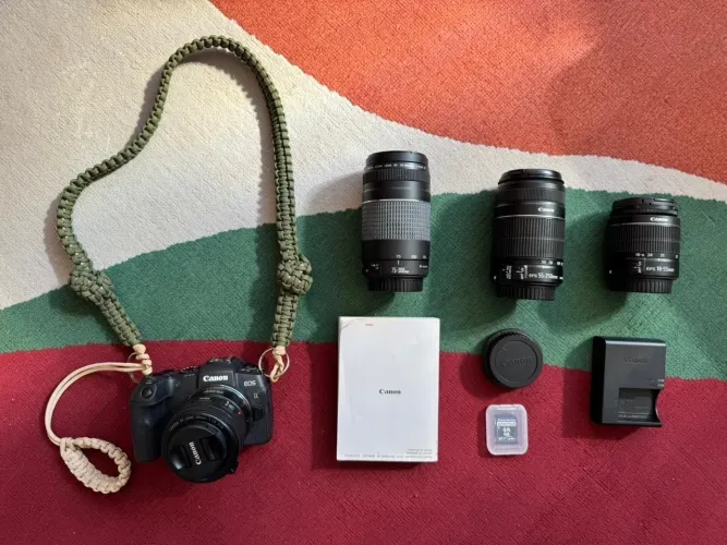 Kit Câmera Canon RP + lente + adaptador