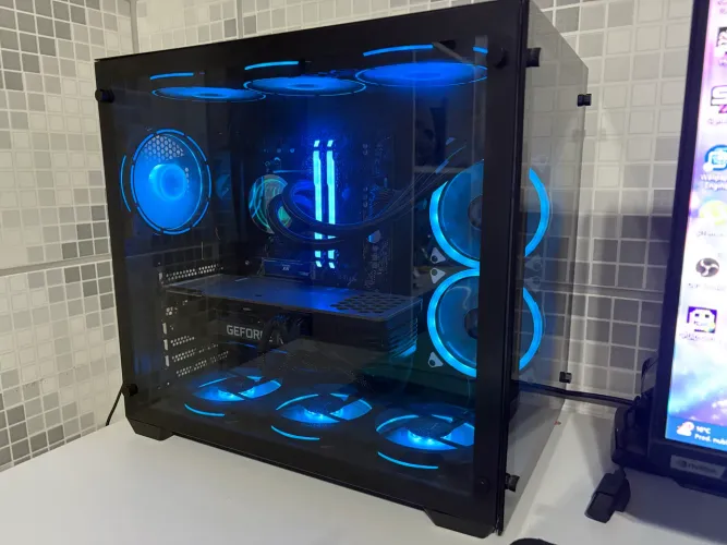 PC Gamer High-End | RTX 3080 XLR8 RGB | Ryzen 7 5700X | 32GB Corsair RGB