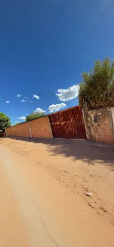 Aluga-se lote em barreiras 