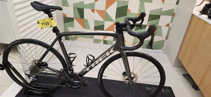 Bicicleta Trek Émonda SL6 Disc Ultegra Tamanho 58