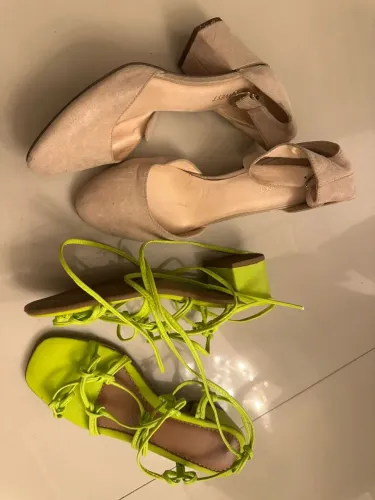 Sapato c/ salto confortável 