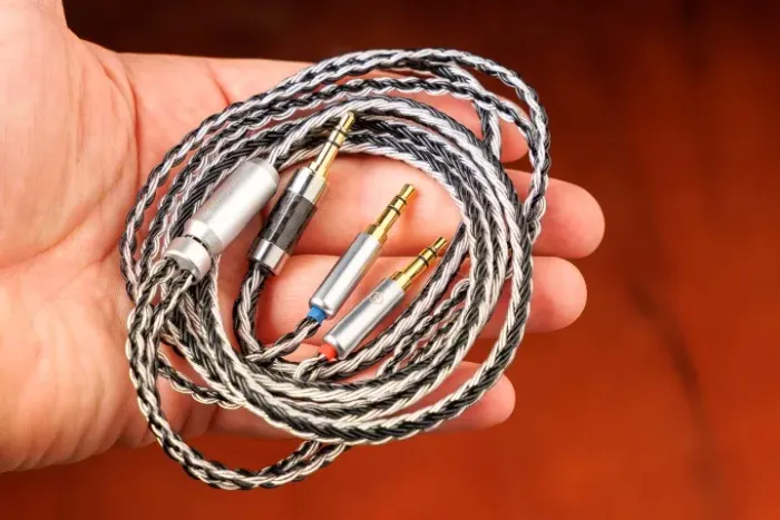Cabo Fone de Ouvido 3.5mm - Ideal para He400Se