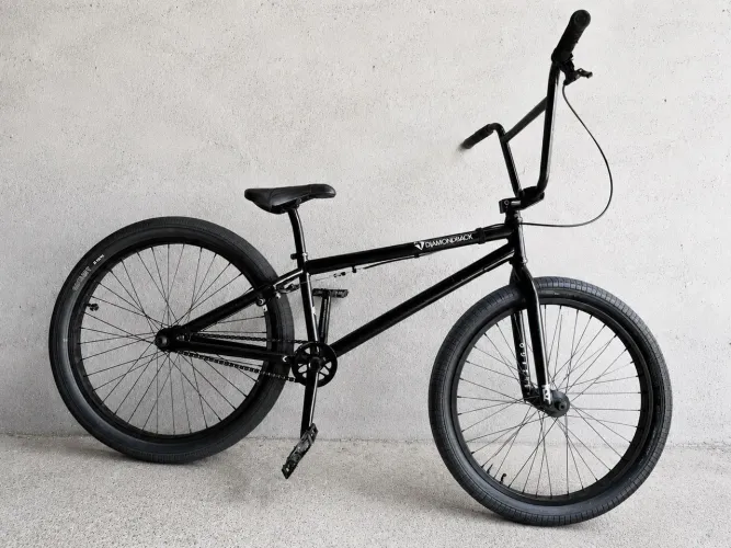 Bike BMX aro 24 DiamondBack - Peças Odyssey 