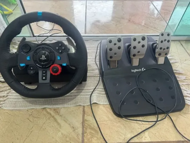Volante Logitech G29 e suporte Extreme SGT - pouco usado