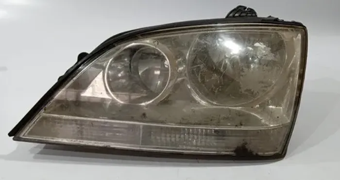 Farol Esquerdo Kia Sorento 2003 2004 2005 2006 / Detalhe Esquerdo
