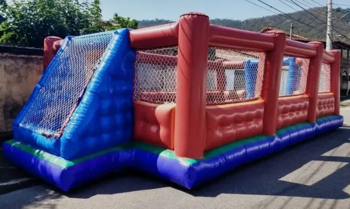 Futebol de Sabão telado Tobogã touro batalha de cotonete Multpark pula pula