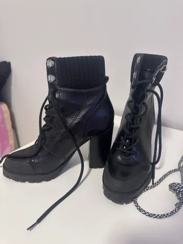 Bota tratorada Schütz 