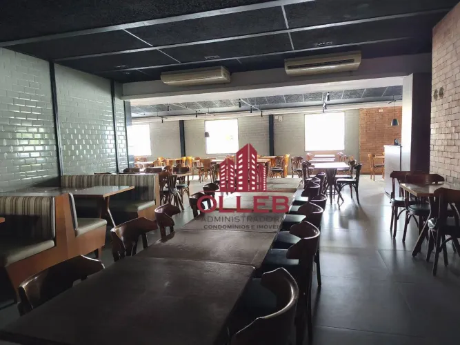 Loja / Salão / Ponto Comercial para alugar, 355m² - Taquara