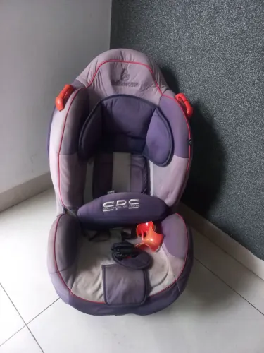 Cadeirinha infantil 