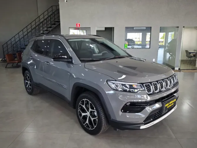 Jeep Compass Long. T270 1.3 TB 4X2 Flex AUT 2025