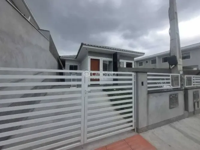 Casa Geminada à venda em Potecas, São José - SC