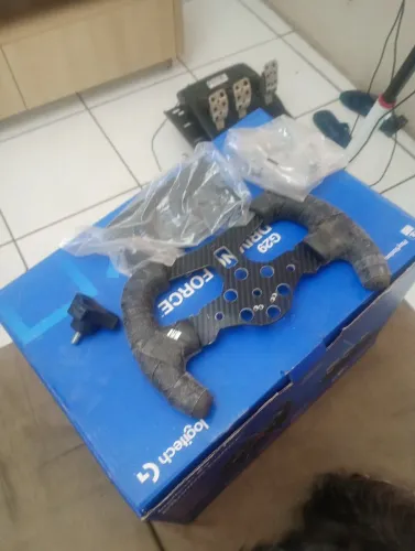 Vendendo volante do PlayStation 4 e serve no Playstation 3