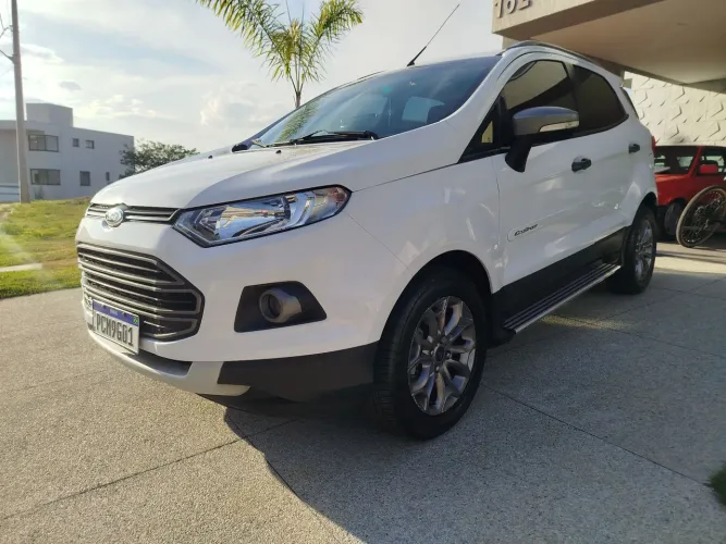 Ford Ecosport Freestyle 2.0 16V Flex 5P Aut. 2015