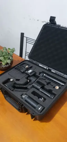 Gimbal crane plus (entrego e aceito cartão)