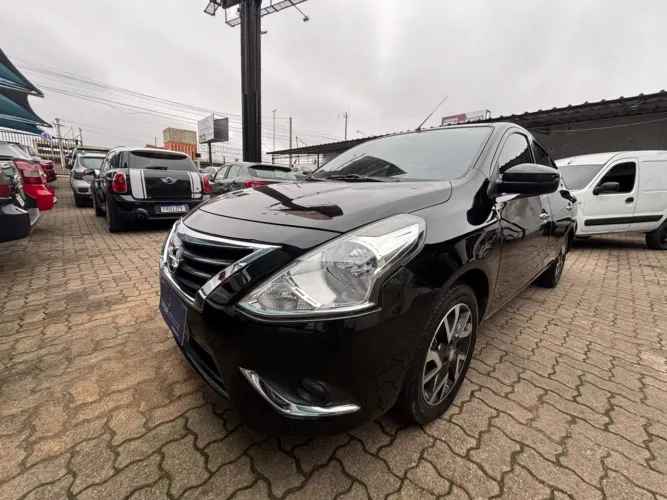 Nissan Versa SL 1.6 16V Flexstart 4P Aut. 2017