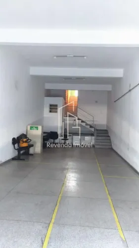 Galpão Comercial à Venda em São Paulo-SP, Vila Jaguari: 3 salas, 3 banheiros, 4 vagas, 240