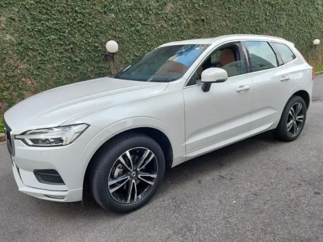 Volvo XC 60 T-5 Momentum 2.0 254cv AWD 5P 2020