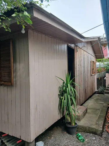 Casa pra tirar aceita moto ou lavadora, forno, micro-ondas, e lava jato novos