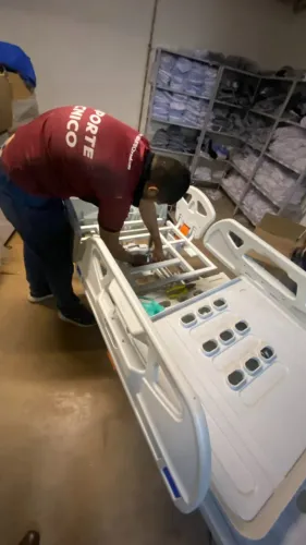 Conserto cama hospitalar