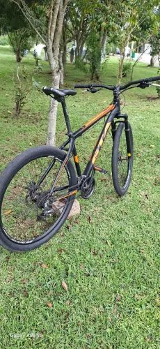 Bicicleta aro 29 (quadro 19) 