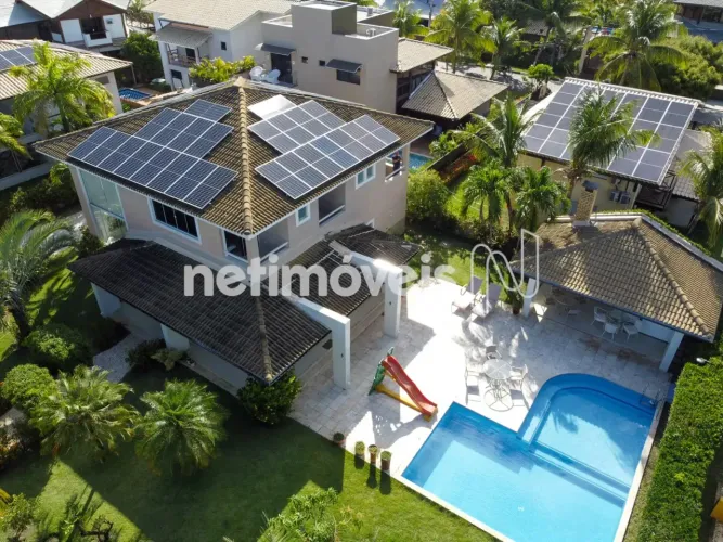 Casa em condomínio exclusivo em Guarajuba