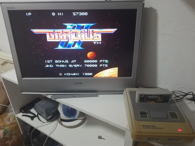 Super famicom completo ( vai jogo bomberman 3 original)