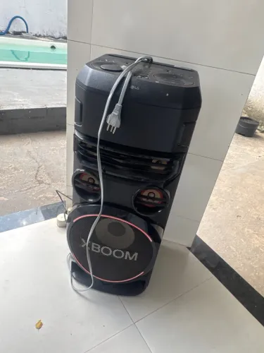 Xboomm caixa de som