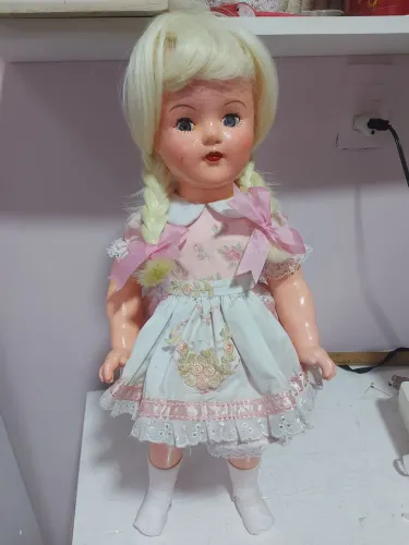 Boneca Antiga Massa 