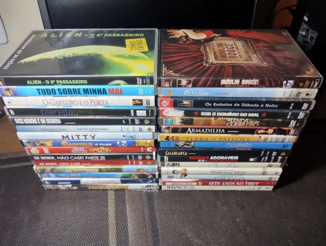 Coleção 30 Grandes Sucessos do Cinema - DVDs originais