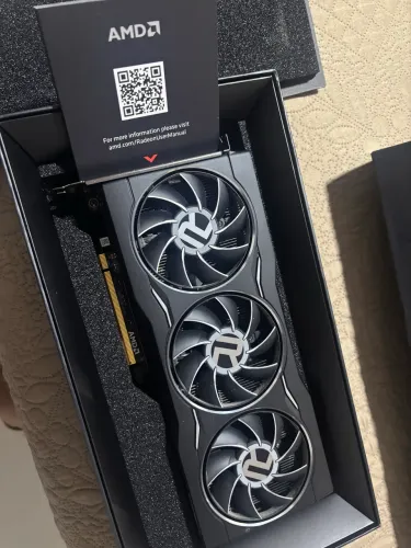 RX 6750 XT XFX 12GB GDDR6 - Gaming