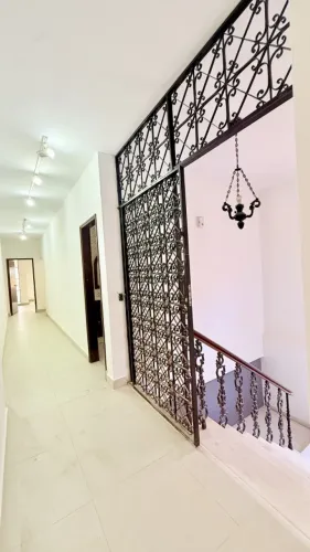 Comercial para Locação em Macaé, Imbetiba, 4 banheiros