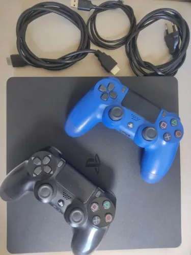 Ps4 Slim seminova 1T + 2 Controles + Jogos
