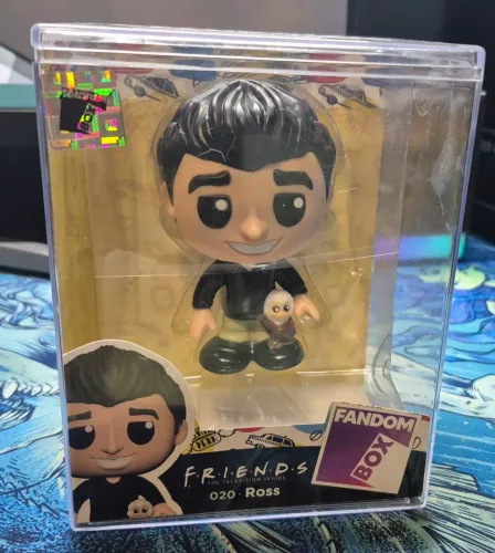 Boneco Colecionável Ross Geller (Friends) - Fandom Box Original