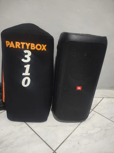 Vendo ou troco caixa JBL310