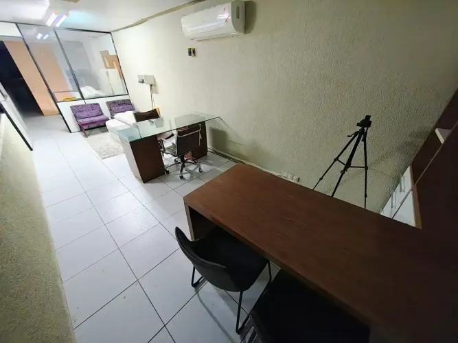 Alugo sala para escritório com as mobilias - Jatiúca - AL