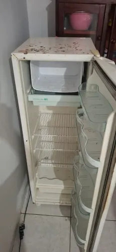 Geladeira consul palito 240 litros usada valor 650 reais, porto nacional