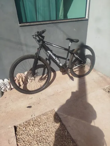 Bicicleta Bike MTB Aro 29 Avance 21V
