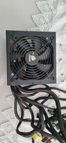 Vendo Fonte Corsair 750 Wats