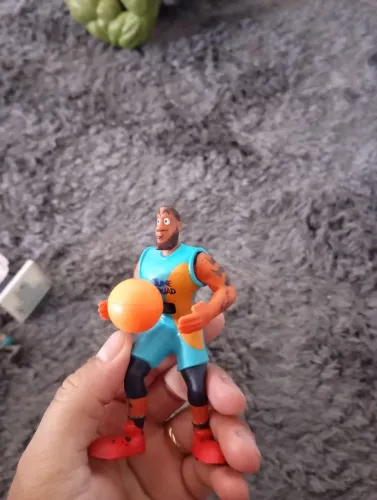 Coleção McDonald's space jam 2 um novo legado 