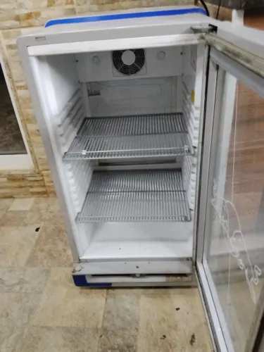 Freezer expositor Red Bull