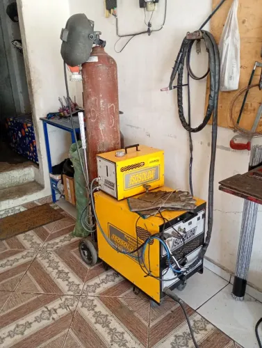 Vendo uma retífica completa 