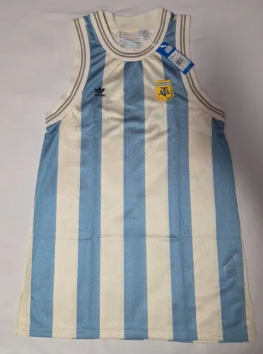 rara camisa / vestido adidas originals Seleção Argentina futebol