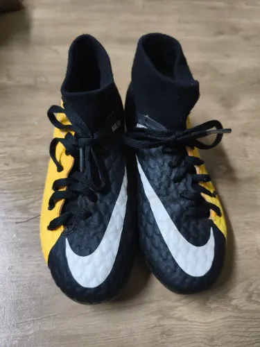 Chuteira Hypervenom infantil Tam 29/30