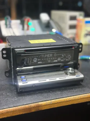 Pioneer Carrozzeria 2 din FH-PO77MD
