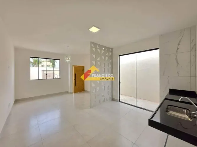 Casa à venda, 3 quartos, 1 suíte, 2 vagas, Belvedere - Divinópolis/MG