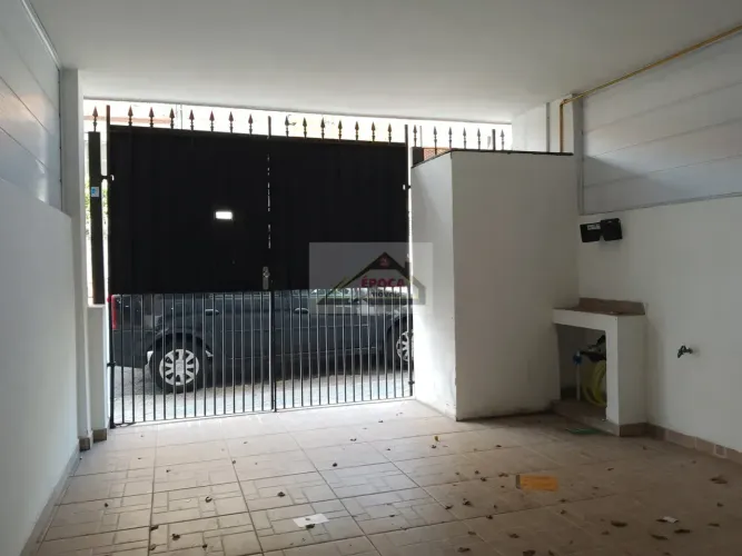 Sobarado comercial com 3 pavimentos para alugar na chacara santo antonio