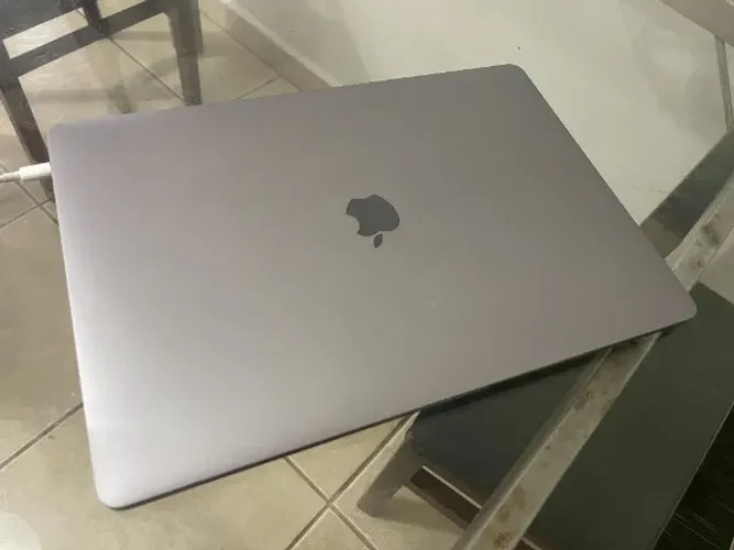 macbook pro 15 2016