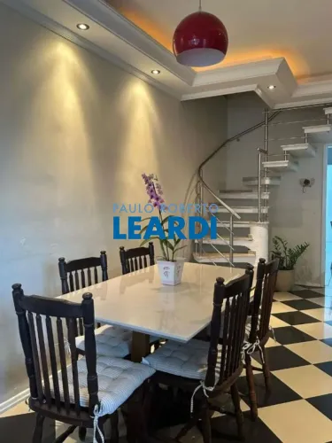 CASA EM CONDOMÍNIO - JARDIM UIRÁ - SP