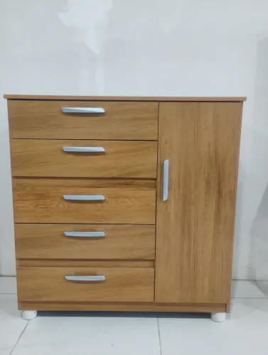 Cômoda Zaqueu 100% Mdf 5 Gav